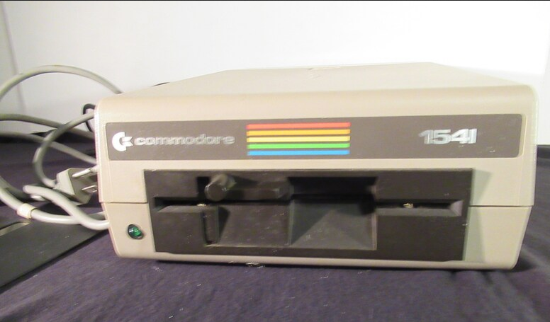 Commodore Disk Drive